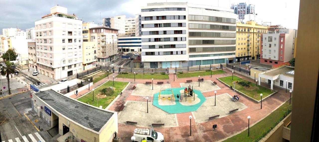 Gatu Loft Trip 1ª Linea De Playa, Wifi, Aire Acc Apartment Cadiz Bagian luar foto