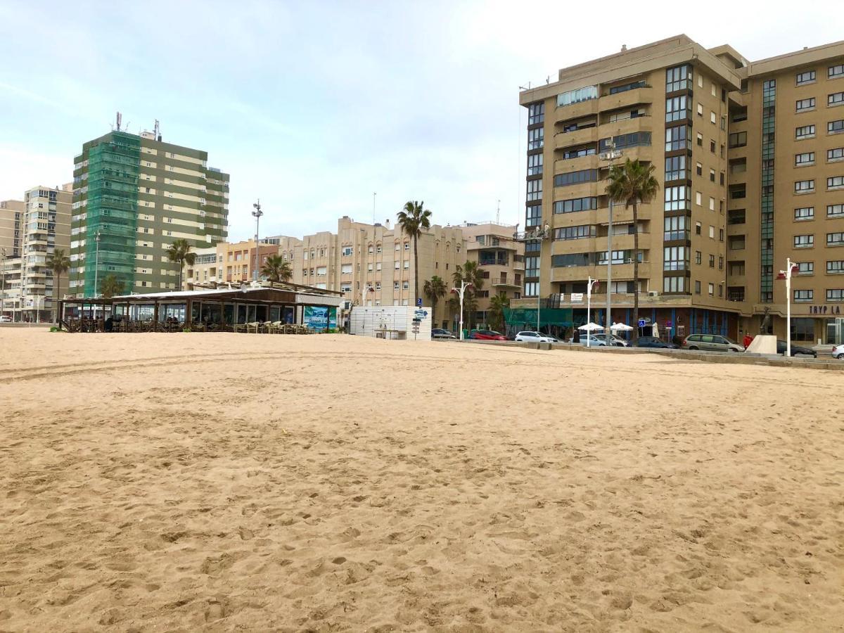 Gatu Loft Trip 1ª Linea De Playa, Wifi, Aire Acc Apartment Cadiz Bagian luar foto